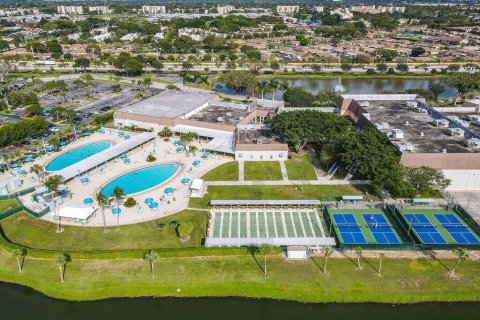 Condominio en alquiler en Delray Beach, Florida, 1 dormitorio, 66.89 m2 № 1074992 - foto 1