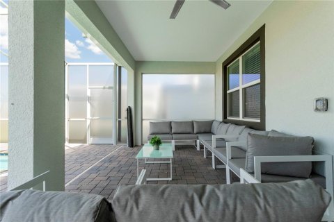 Casa en alquiler en Davenport, Florida, 8 dormitorios, 373.28 m2 № 1916244 - foto 17