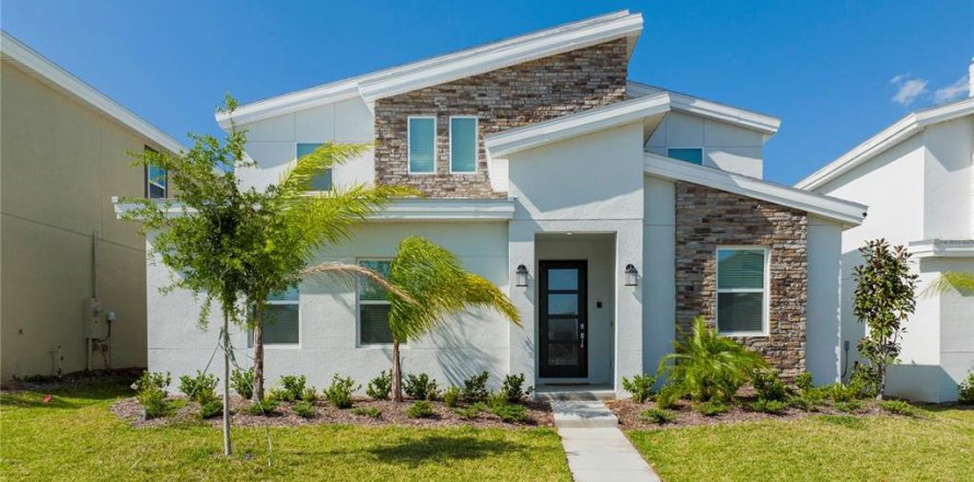 Casa en Davenport, Florida 8 dormitorios, 373.28 m2 № 1916244