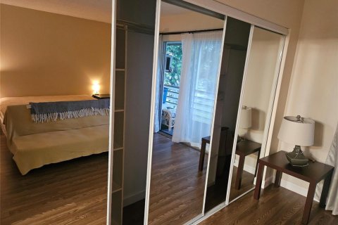 Condominio en venta en Deerfield Beach, Florida, 1 dormitorio, 65.03 m2 № 2146886 - foto 10