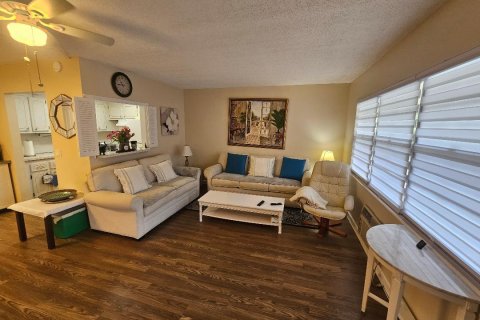 Condominio en venta en Deerfield Beach, Florida, 1 dormitorio, 65.03 m2 № 2146886 - foto 28