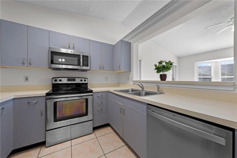Villa ou maison à vendre à Orlando, Floride: 3 chambres, 122.63 m2 № 2339758 - photo 21