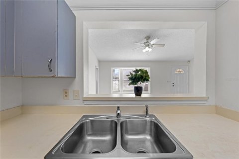 Villa ou maison à vendre à Orlando, Floride: 3 chambres, 122.63 m2 № 2339758 - photo 23