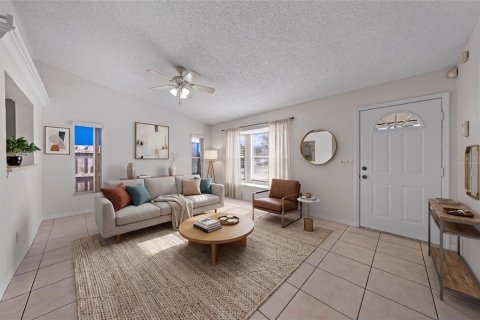 Villa ou maison à vendre à Orlando, Floride: 3 chambres, 122.63 m2 № 2339758 - photo 7