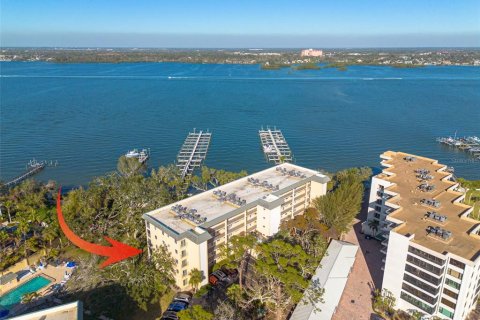 Condominio en venta en Sarasota, Florida, 2 dormitorios, 107.77 m2 № 2095486 - foto 26