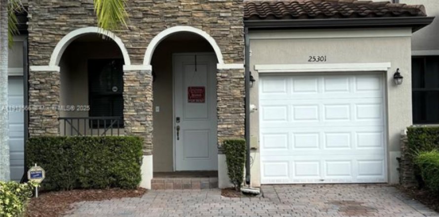 Touwnhouse à Homestead, Floride 3 chambres, 169.92 m2 № 1968870