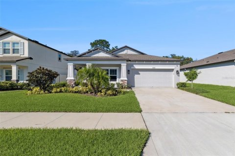 Villa ou maison à Spring Hill, Floride 4 chambres, 191.66 m2 № 2367008