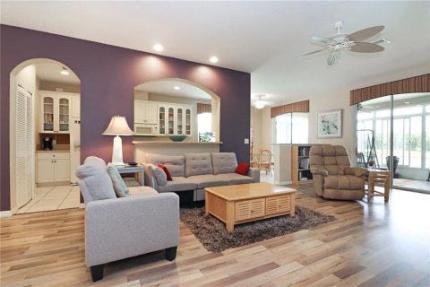 Casa en venta en Leesburg, Florida, 3 dormitorios, 167.13 m2 № 1903101 - foto 4