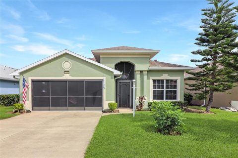 Casa en venta en Leesburg, Florida, 3 dormitorios, 167.13 m2 № 1903101 - foto 1