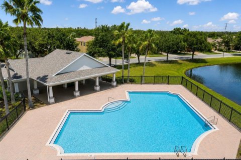 Townhouse in Orlando, Florida 3 bedrooms, 198.25 sq.m. № 2379646 - photo 21