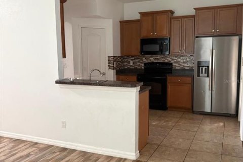 Townhouse in Orlando, Florida 3 bedrooms, 198.25 sq.m. № 2379646 - photo 8