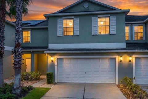 Townhouse in Orlando, Florida 4 bedrooms, 229 sq.m. № 2350347