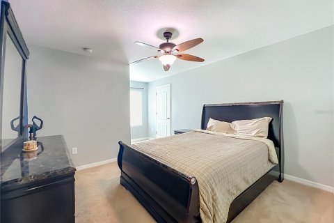 Adosado en venta en Orlando, Florida, 4 dormitorios, 229 m2 № 2350347 - foto 27