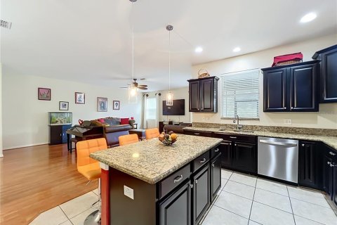 Adosado en venta en Orlando, Florida, 4 dormitorios, 229 m2 № 2350347 - foto 10