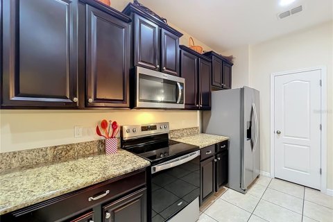 Adosado en venta en Orlando, Florida, 4 dormitorios, 229 m2 № 2350347 - foto 12