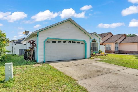 Villa ou maison à vendre à Davenport, Floride: 4 chambres, 139.54 m2 № 1826889 - photo 3