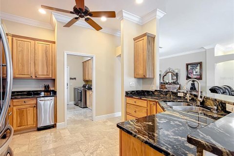 House in Summerfield, Florida 4 bedrooms, 325.53 sq.m. № 2431192 - photo 10