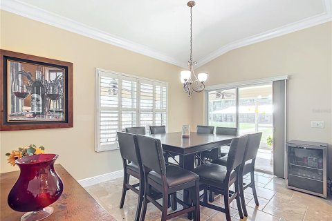 House in Summerfield, Florida 4 bedrooms, 325.53 sq.m. № 2431192 - photo 7