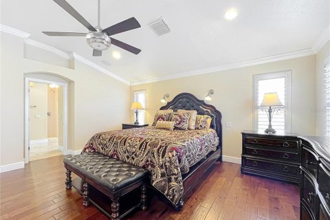 House in Summerfield, Florida 4 bedrooms, 325.53 sq.m. № 2431192 - photo 22