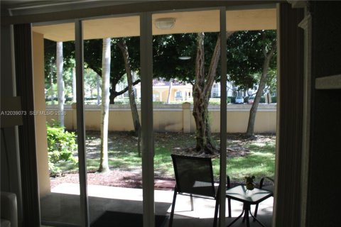 Copropriété à louer à Dania Beach, Floride: 2 chambres, 107.95 m2 № 2089556 - photo 8