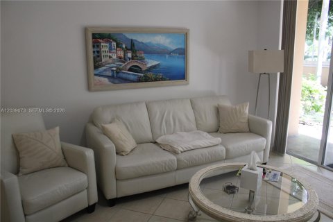 Copropriété à louer à Dania Beach, Floride: 2 chambres, 107.95 m2 № 2089556 - photo 7