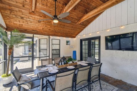 Villa ou maison à vendre à Palm Harbor, Floride: 3 chambres, 196.02 m2 № 2413874 - photo 27