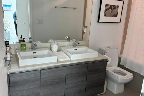 Снять в аренду кондоминиум в Майами, Флорида 1 спальня, 69.49м2, № 2145857 - фото 14
