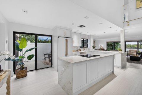Touwnhouse à vendre à Ocean Ridge, Floride: 3 chambres, 214.79 m2 № 2261697 - photo 4