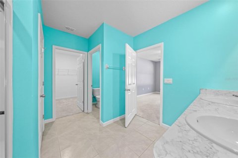 House in Palm Bay, Florida 4 bedrooms, 179.67 sq.m. № 1808361 - photo 14