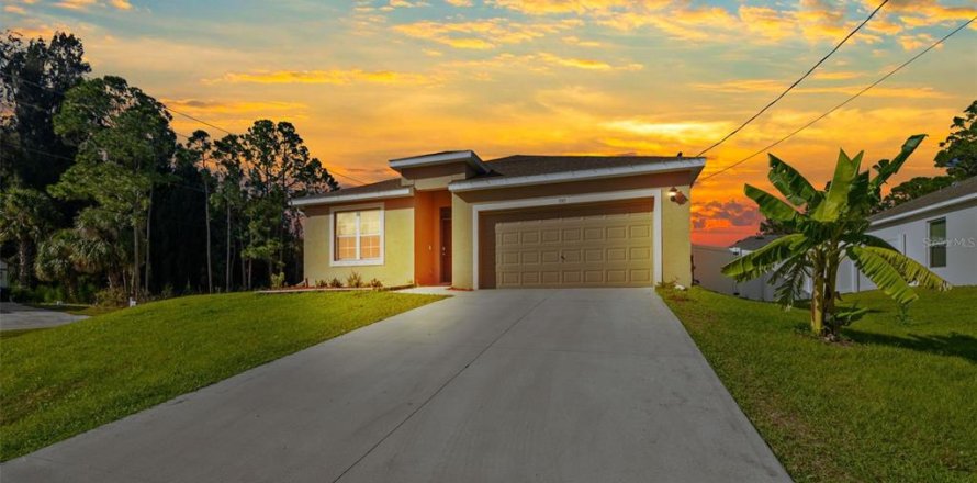 House in Palm Bay, Florida 4 bedrooms, 179.67 sq.m. № 1808361