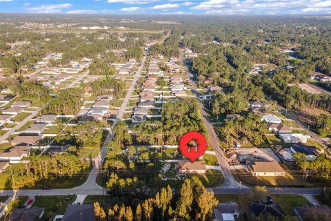 House in Palm Bay, Florida 4 bedrooms, 179.67 sq.m. № 1808361 - photo 20