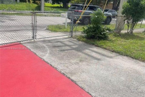 Villa ou maison à vendre à Fort Lauderdale, Floride: 3 chambres, 128.95 m2 № 1963955 - photo 3