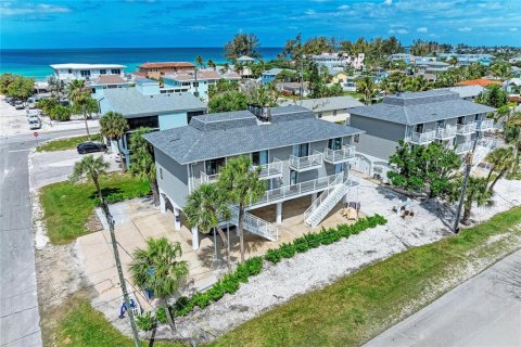 Condo in Holmes Beach, Florida, 2 bedrooms  № 2098674
