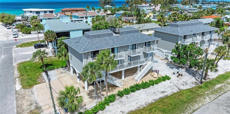 Condo in Holmes Beach, Florida, 2 bedrooms  № 2098674