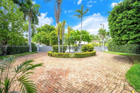 Villa ou maison à louer à Miami, Floride: 3 chambres, 312.89 m2 № 2078050 - photo 23