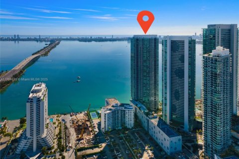 Condominio en venta en Miami, Florida, 5 dormitorios, 268.21 m2 № 1693097 - foto 8