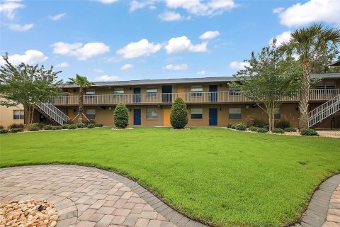Commercial property in Leesburg, Florida 3671.87 sq.m. № 1819667 - photo 12
