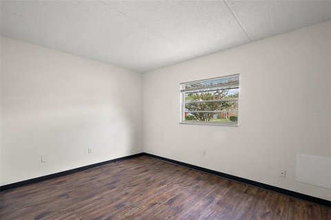 Commercial property in Leesburg, Florida 3671.87 sq.m. № 1819667 - photo 14