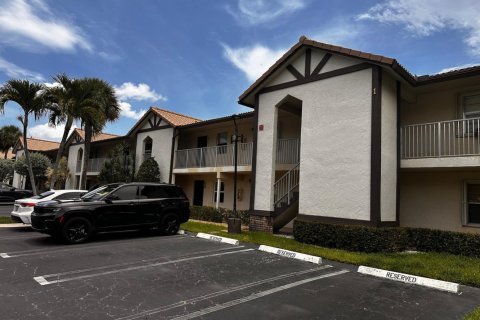 Condo in Coral Springs, Florida, 2 bedrooms № 2250109