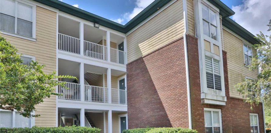 Condo in Tampa, Florida, 2 bedrooms  № 2394406