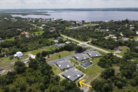 Condo in Punta Gorda, Florida, 2 bedrooms  № 1858210 - photo 4