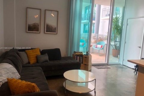 Copropriété à louer à Miami, Floride: 1 chambre, 61.22 m2 № 2025764 - photo 5