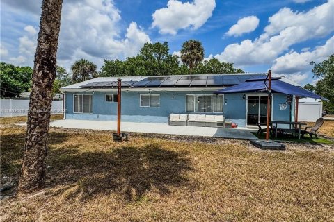 Купить виллу или дом в Лабель, Флорида 3 спальни, 124.86м2, № 1961121 - фото 3