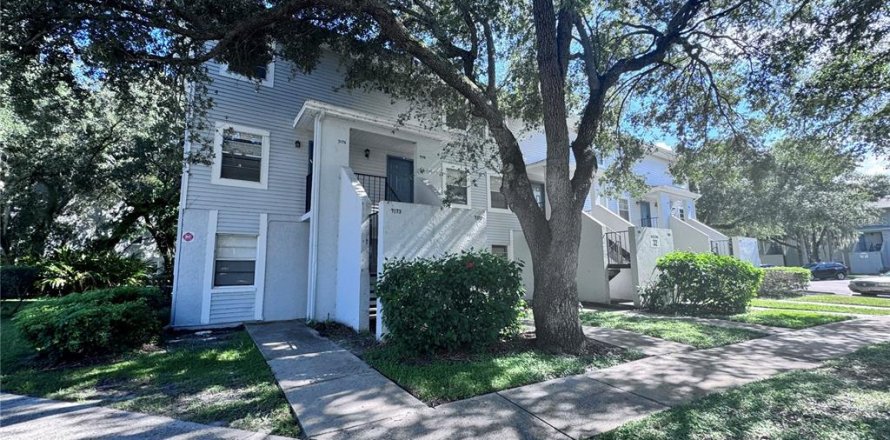 Condominio en Tampa, Florida, 1 dormitorio № 1508315