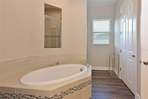 House in Parrish, Florida 4 bedrooms, 221.85 sq.m. № 1855788 - photo 16