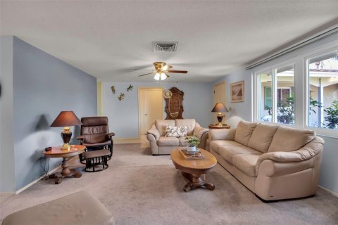 Villa ou maison à vendre à Venice, Floride: 2 chambres, 106.74 m2 № 1515098 - photo 12