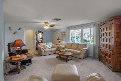 Villa ou maison à vendre à Venice, Floride: 2 chambres, 106.74 m2 № 1515098 - photo 14