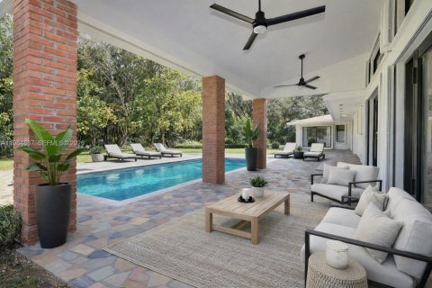 Casa en venta en Pinecrest, Florida, 4 dormitorios, 327.02 m2 № 2057997 - foto 7