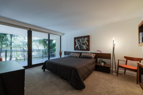 Condominio en venta en Miami, Florida, 1 dormitorio, 75.81 m2 № 2032163 - foto 4