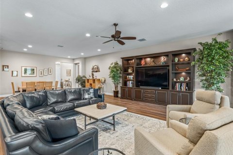 Villa ou maison à vendre à The Villages, Floride: 4 chambres, 308.9 m2 № 2405419 - photo 25